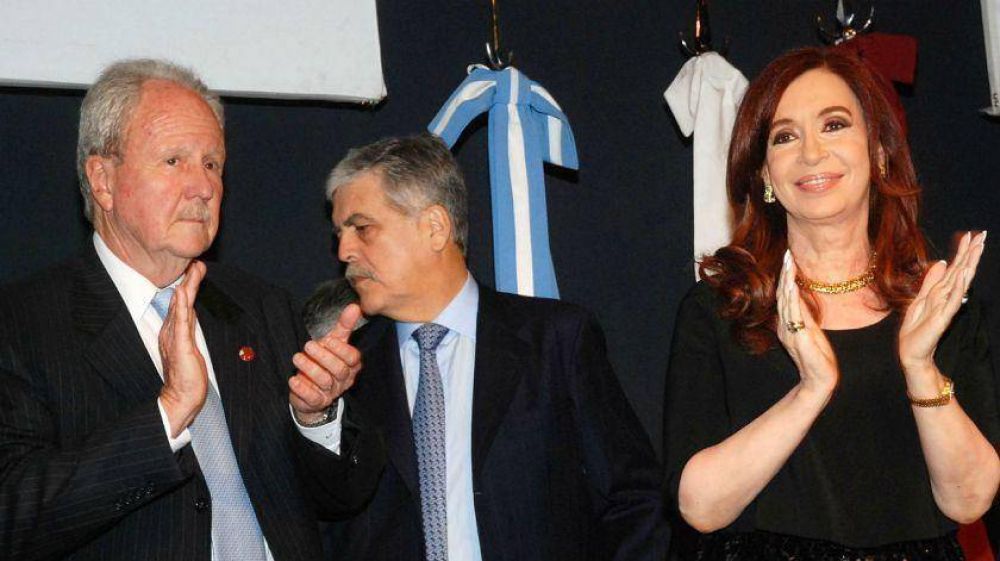 Buscado por la polic�a, el empresario Carlos Wagner se entregar� este jueves