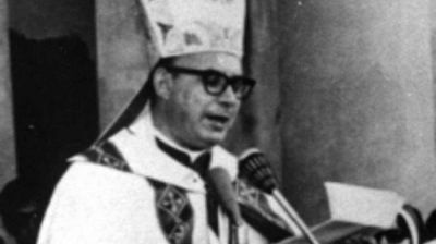 Al Padre Obispo Marcelo Colombo y al pueblo de Dios que peregrina en la di�cesis hermana de La Rioja