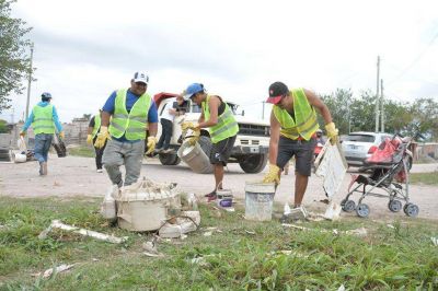 Se retiraron 900 metros c�bicos de cacharros