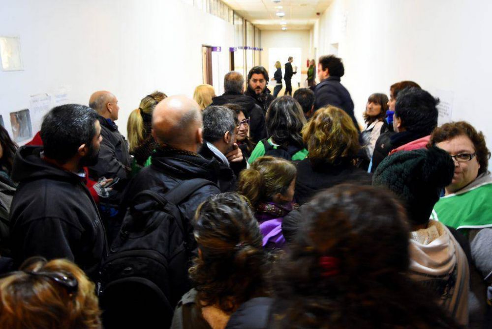Fuerte reclamo en el Consejo Escolar por los inconvenientes con el servicio alimentario