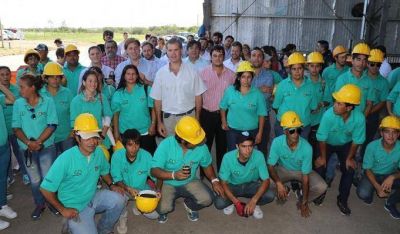 Gualeguaych� separa: El primer d�a se trataron 16 camiones de material inorg�nico