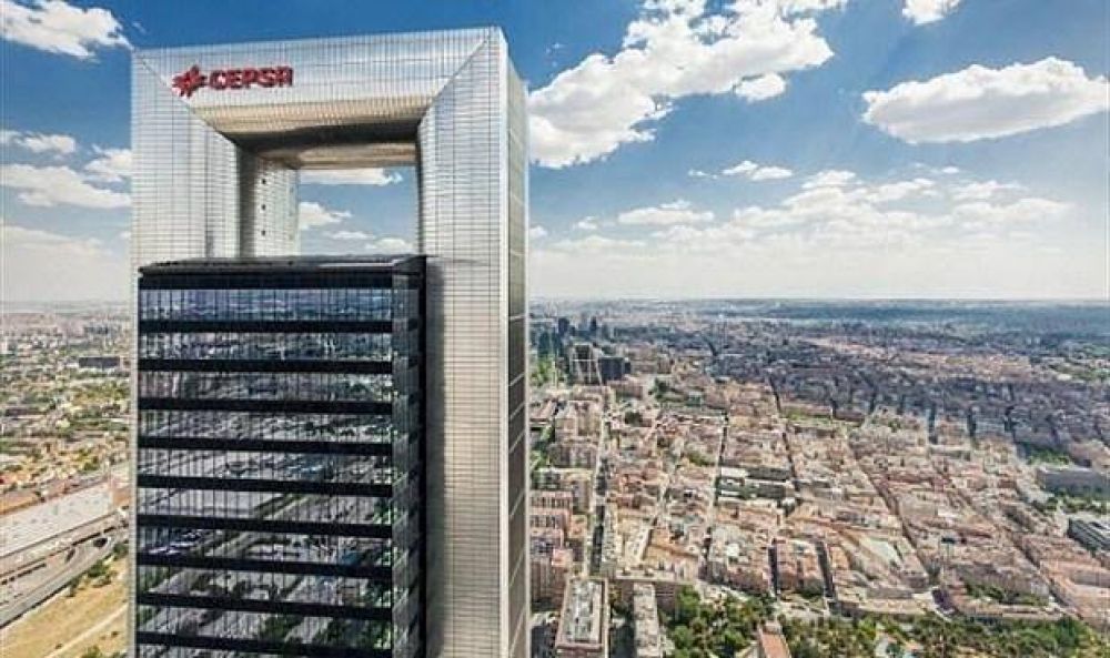 Cepsa gana 441 millones en el primer semestre, un 7% ms, impulsada por su negocio de 'upstream'
