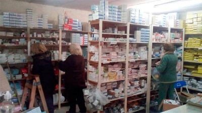 Solidaridad: Mujeres crearon una farmacia que entrega medicamentos gratis