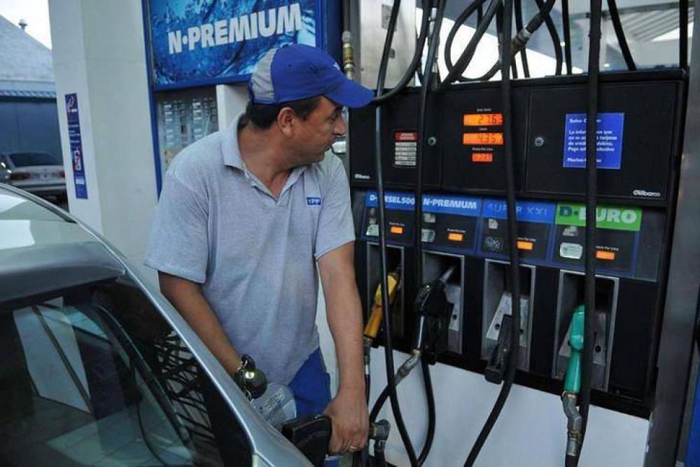 Segn estaciones de servicio, todava falta un 15% de aumento en la nafta