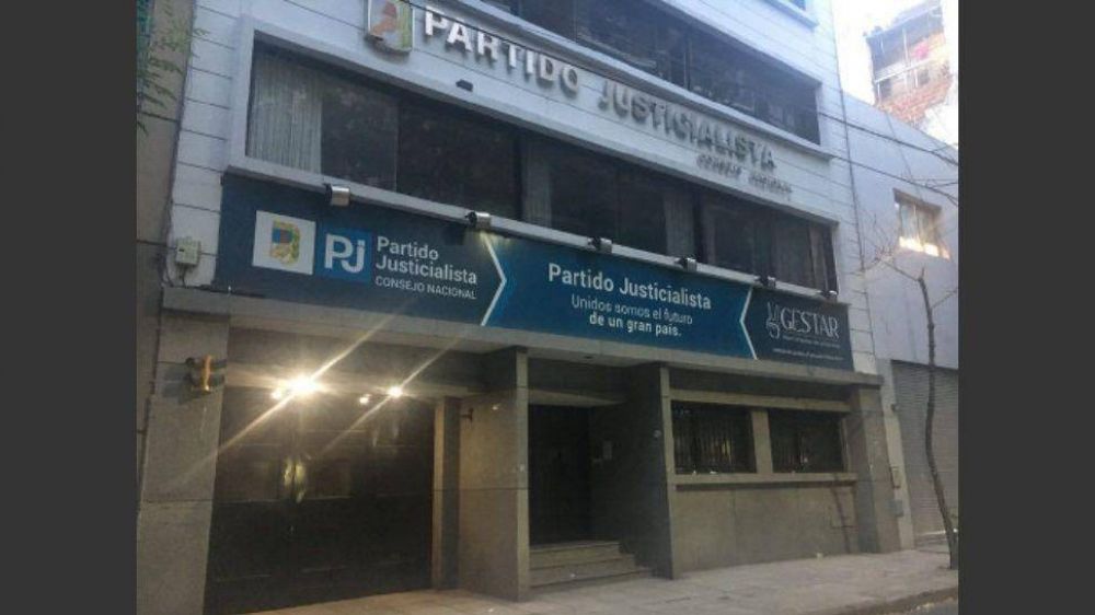 La Justicia orden a Barrionuevo entregar la sede del PJ nacional a Gioja