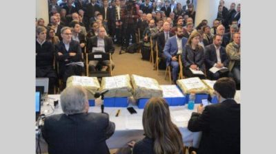 Ganadores de los PPP, en tensi�n por coletazos de los 