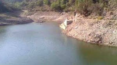 Preocupaci�n por el bajo nivel de agua del dique La Quebrada