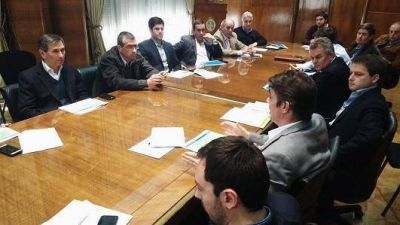 Javier Iguacel recibi� a Rodr�guez Ponte y dialogaron sobre temas energ�ticos