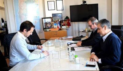 Evaluar�n la readecuaci�n de la red de agua y la ampliaci�n de la red cloacal