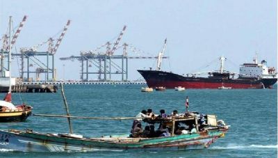 Arabia Saudita reactiva transporte mar�timo de petr�leo por ruta del Mar Rojo