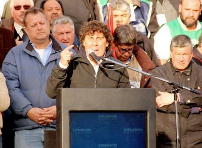 Pablo Micheli niega haber sido quien tramitó con Triaca la impugnación a las elecciones de Peidro y Godoy