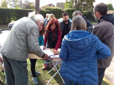 Vecinos de Villa Castells avanzan en el pedido de obras hidr�ulicas