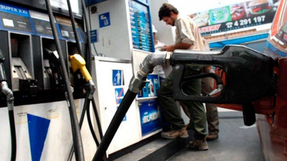 Otro aumento de YPF: el litro de nafta premium ya se vende a ms de $40 en el Interior