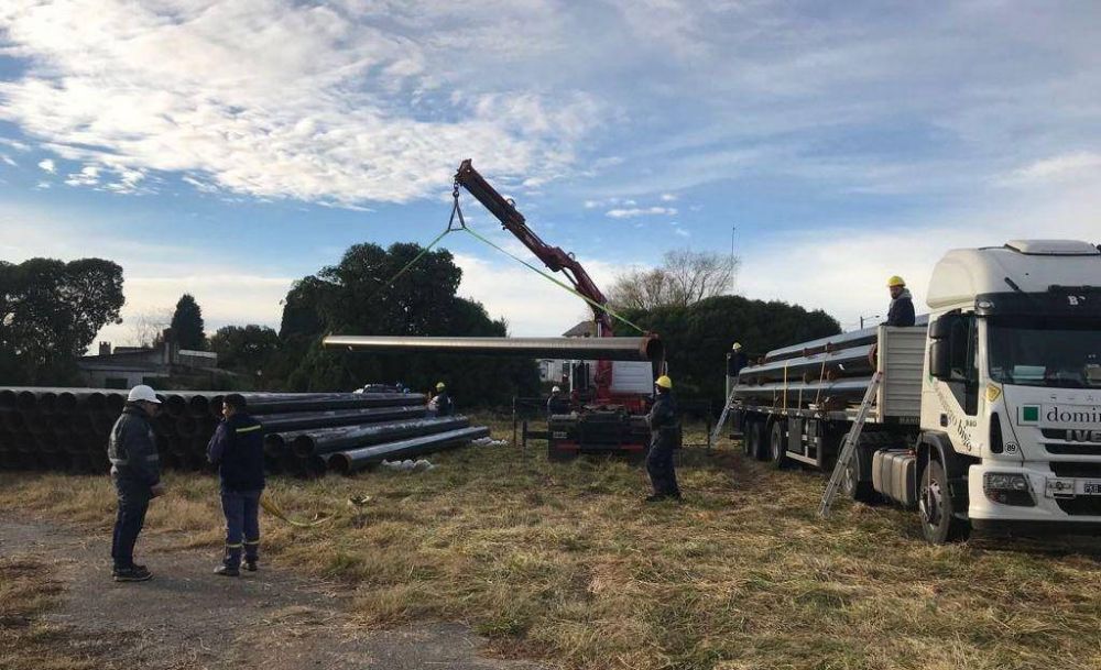 Comenzaron a soldar los primeros caos del Gasoducto de la Costa y estiman que para marzo comenzara a funcionar