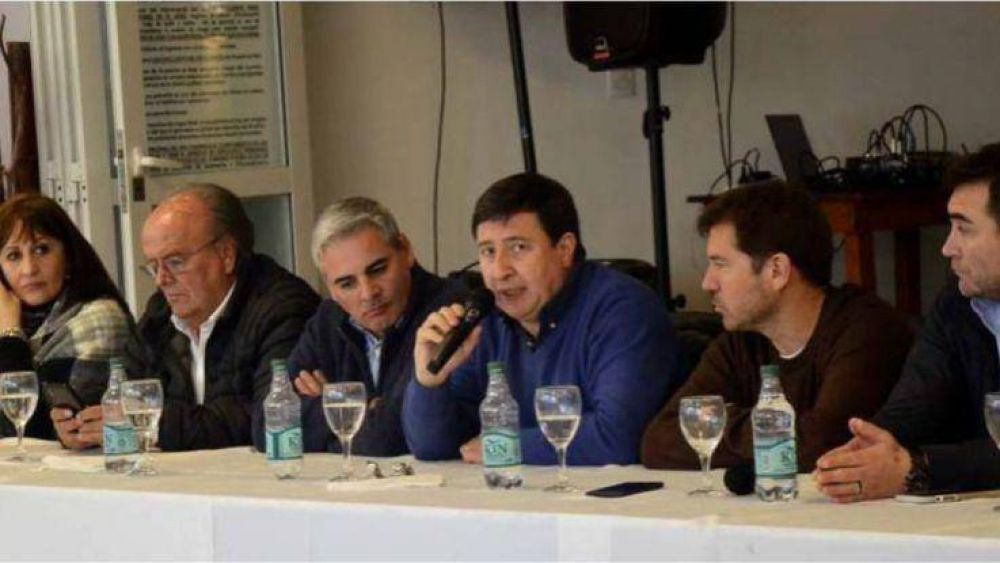 Javier Gastn particip de un encuentro de dirigentes del Frente Renovador en Miramar