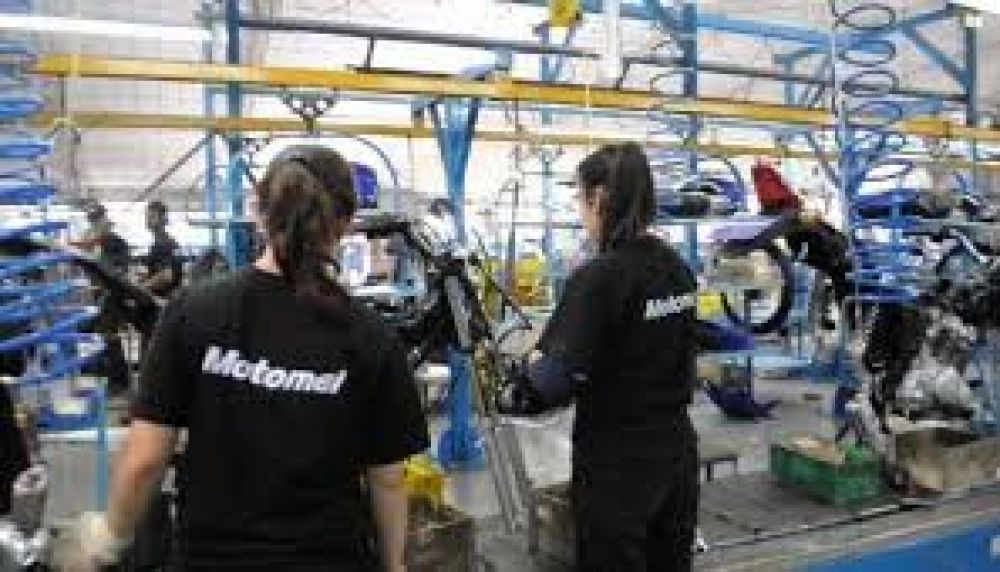 Fábrica Motomel suspende 300 trabajadores