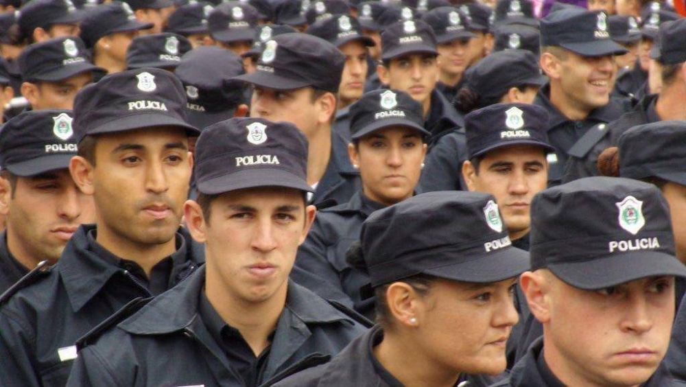 Sindicalización policial: juricidad y decisión política