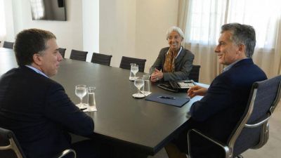 El Gobierno tiene en carpeta un decreto con un dr�stico ajuste