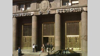 Estudian computar el impuesto al cheque contra IVA e impuestos internos
