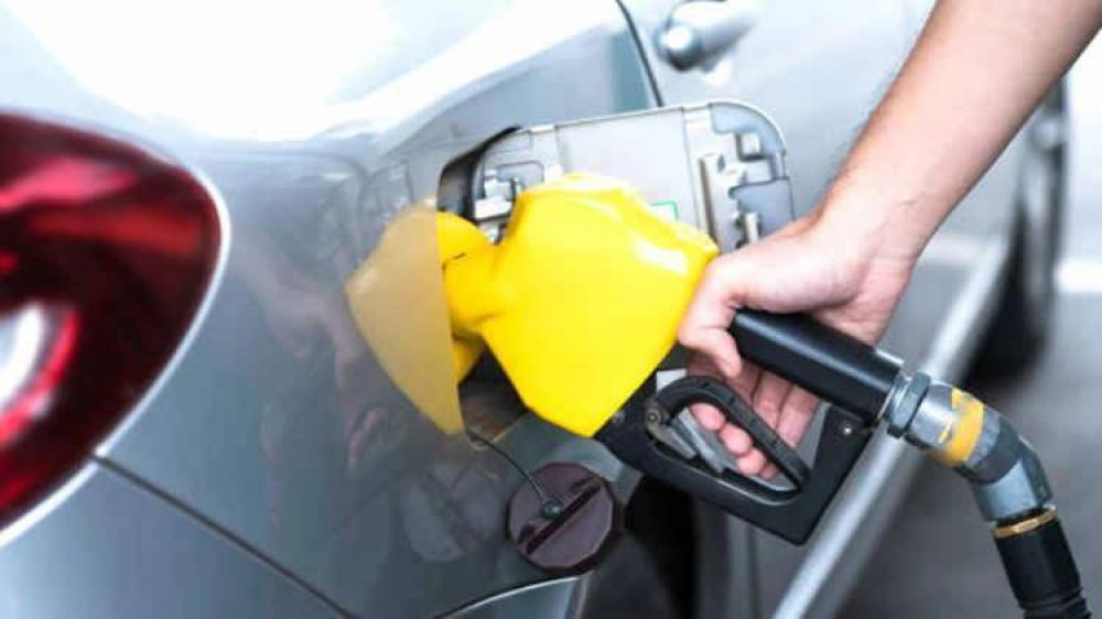 El componente impositivo provocar un aumento de ms del 1 por ciento en los combustibles a partir de septiembre