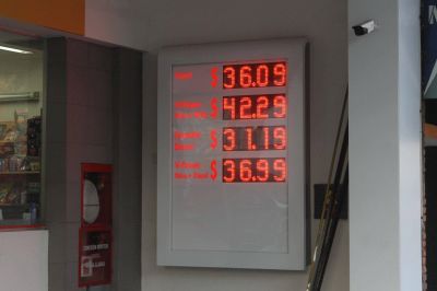 Combustibles: los aumentos en las naftas y gasoil casi duplican la inflaci�n anual
