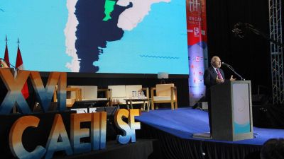Lifschitz, en la apertura del Congreso de Estudiantes de Ingenier�a Industrial