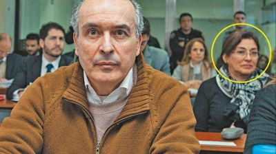 Expectativa empresarial y pol�tica por los puntos reservados de la confesi�n de L�pez