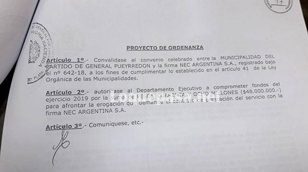 Cmaras: Arroyo pide convalidar convenio con la firma NEC por 48 millones de pesos
