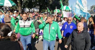 Pablo Moyano de alta: �La �nica lucha que se pierde es la que se abandona�