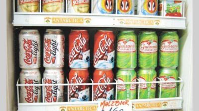 Consumo de bebidas azucaradas desplaza al de leche