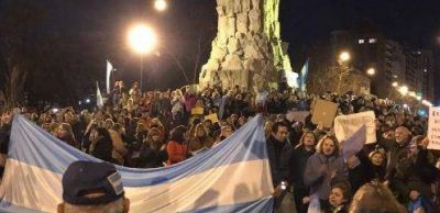 Concurrida manifestaci�n para pedir desafuero de Cristina Kirchner