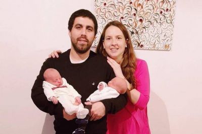 Una ayuda para Manu: tiene s�lo 40 d�as de vida y su tratamiento cuesta 250 mil d�lares por mes