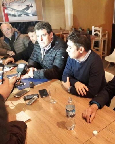 Mendoza adjudic� seis �reas petroleras y contin�a con su expansi�n petrolera
