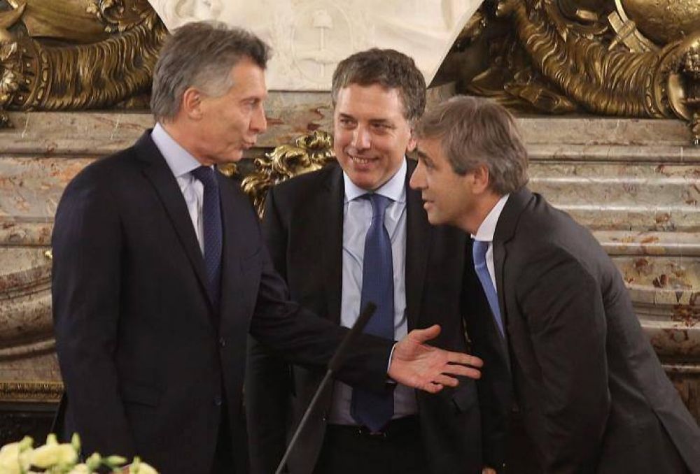 Extiende Macri el pron�stico de tormenta y recesi�n econ�mica por el efecto de los Cuadernos K