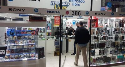 Operativo de AFIP en Galer�as Jard�n: secuestro de mercader�a y m�ltiples infracciones