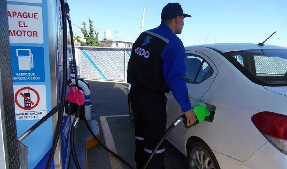 Avanza una ley para declarar �insalubre� la venta de combustibles