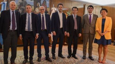 FMI, campo y ajuste, el 