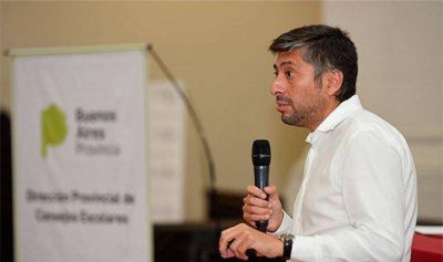 Protesta en el Consejo Escolar: �Si no levantan la toma, no los voy a recibir�