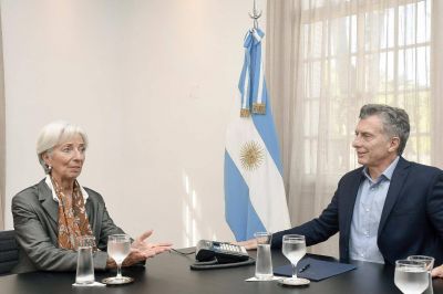 Recesi�n, inflaci�n y d�ficit fiscal: alarma por un panorama que pone en riesgo el acuerdo con el FMI