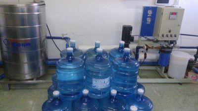 Ampliaci�n de la red de agua potable en Luan Toro