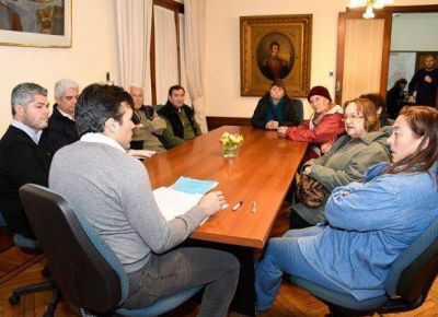 Firma de convenio beneficia al Centro de Jubilados del Barrio 9 de Julio