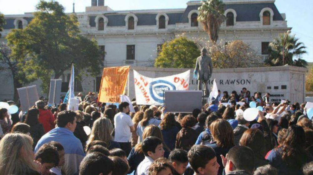 Esc�ndalo por el aborto de una chica de 14 a�os discapacitada y abusada