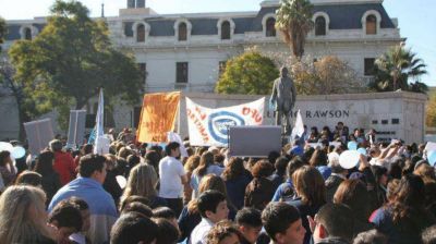 Esc�ndalo por el aborto de una chica de 14 a�os discapacitada y abusada