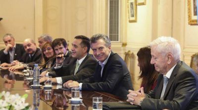 Macri recibi� a los rectores de universidades y dijo que el techo del 15% 