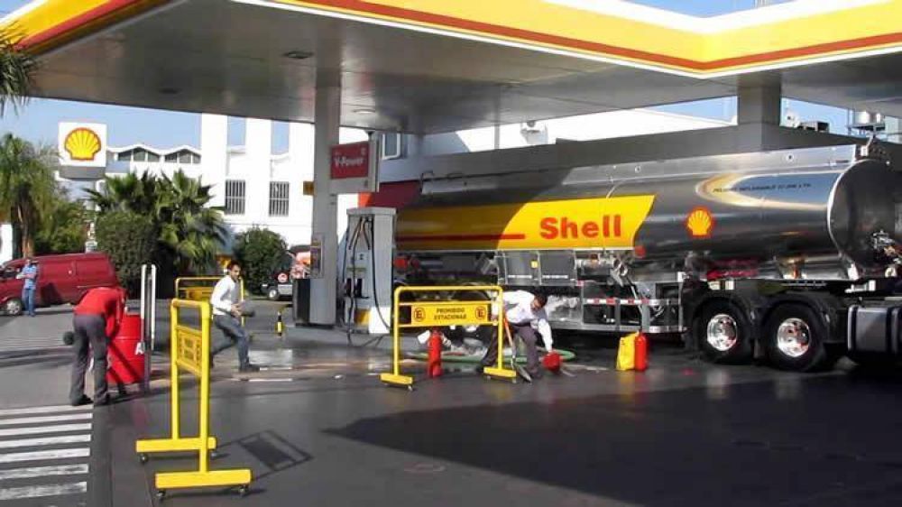 La log�stica de distribuci�n result� efectiva ante la dificultad de provisi�n de combustibles por el r�o
