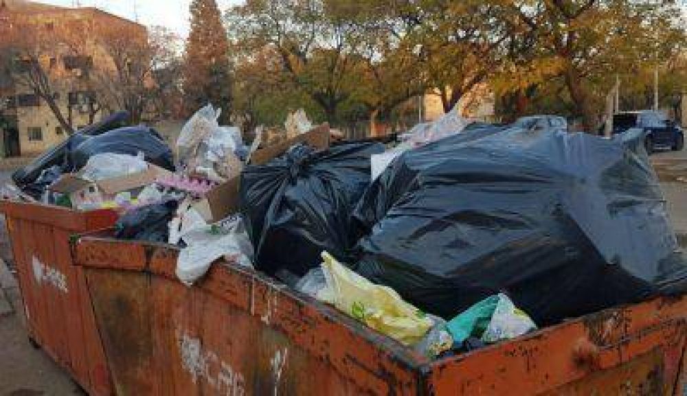 Vecinos del SEP denuncian que desde hace 10 das no tienen recoleccin de residuos