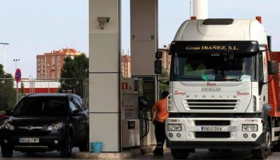 El Gobierno ofrece tasa preferencial para descuento de cheques que permite financiar las ventas de combustibles