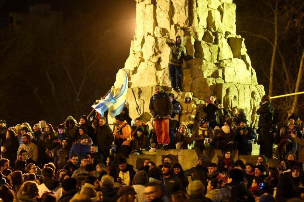 Mar del Plata tuvo su cacerolazo en el centro