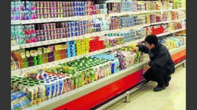 Alimenticias congelaron ventas por la devaluaci�n, pero habr� subas de hasta 15%