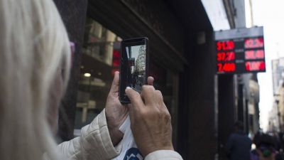 Domingo 37,4 pesos por d�lar de 2018